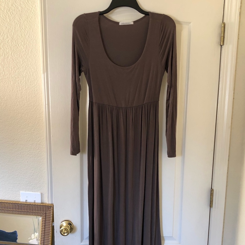 Very cute casual Long sleeve maxi dress